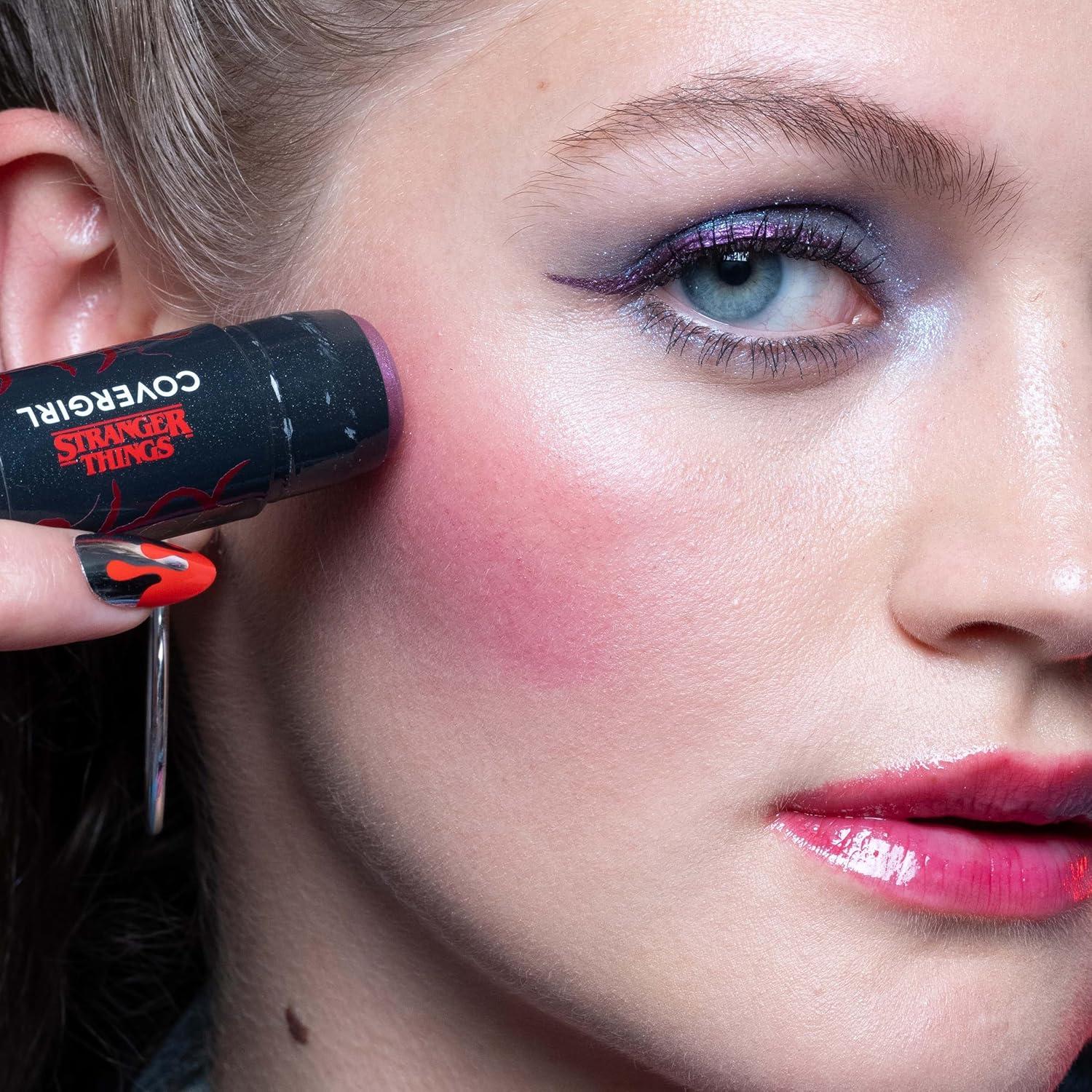 imageCOVERGIRL x STRANGER THINGS Vecnas Curse PH Transforming Blush 100 001100 001 Shimmer Black to Purple